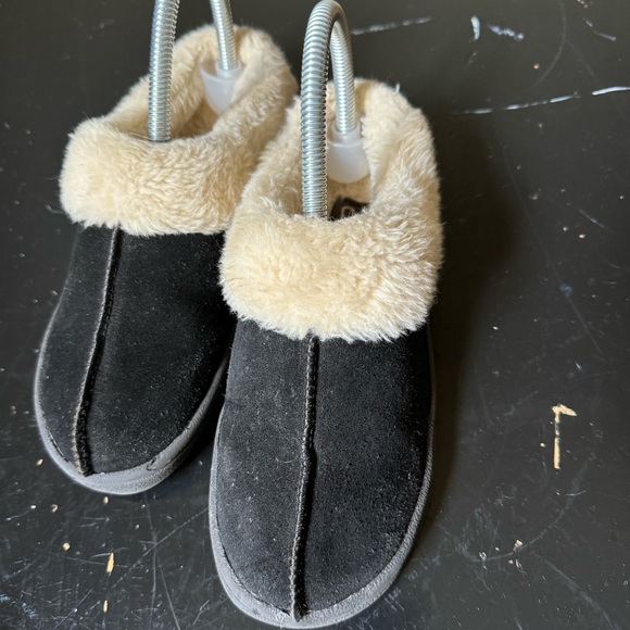 Clark’s women’s slippers Size 5 - Picture 2 of 12